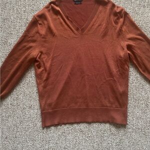 Tom Ford Men's V-Neck Sweater in Rust